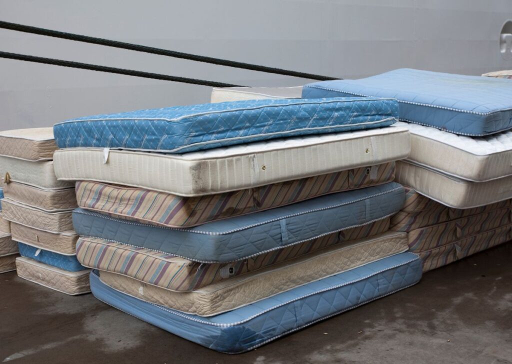 how to dispose of a mattress