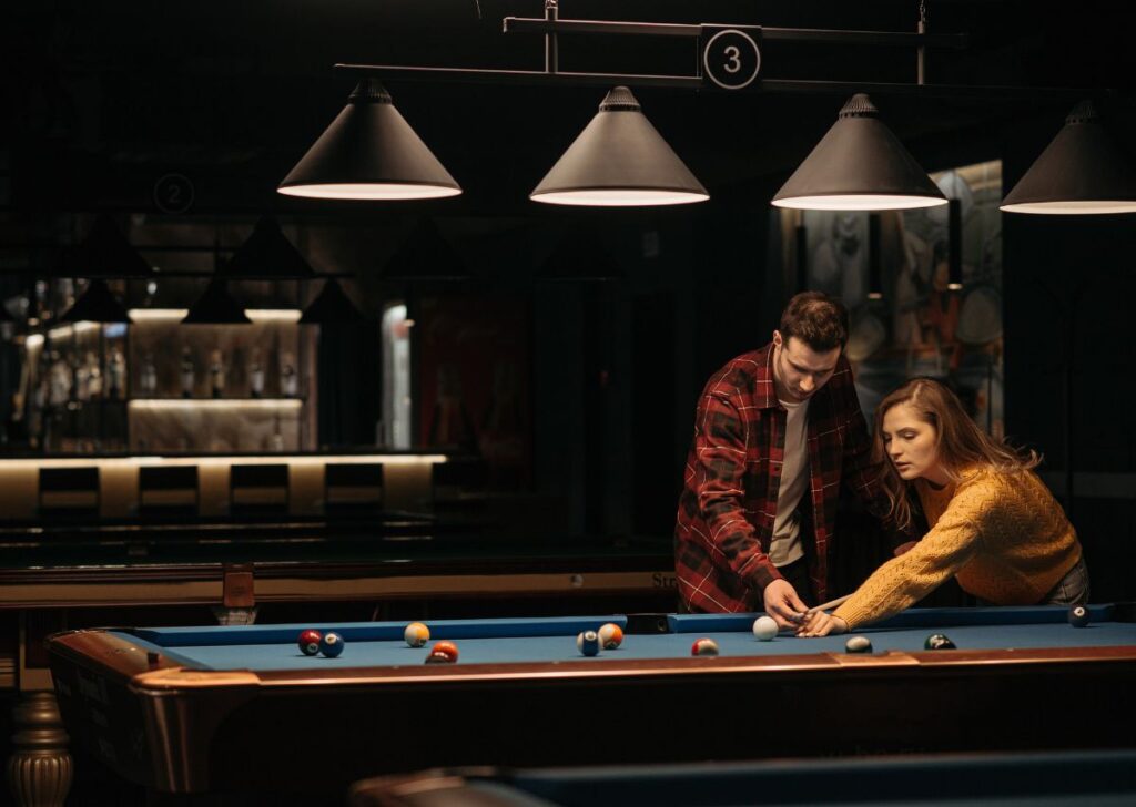 how to move a pool table